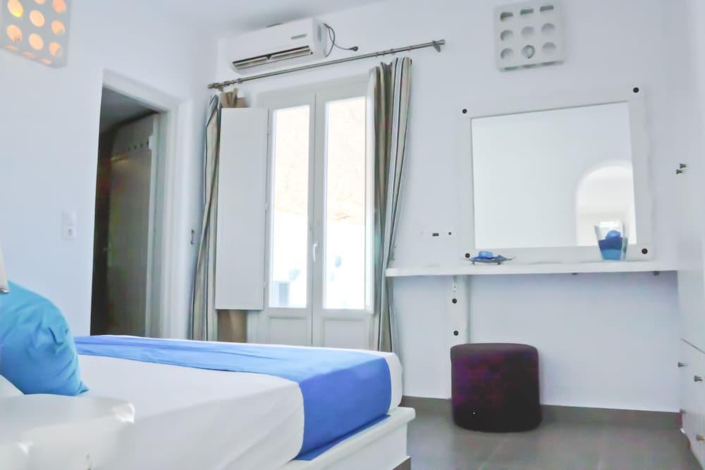 Aeri Apartment Perissa  Bagian luar foto