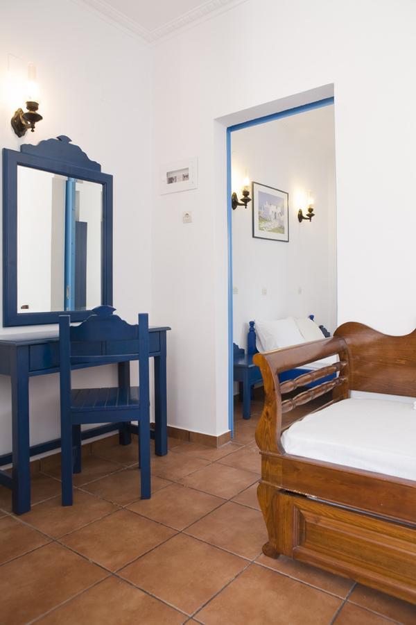 Aeri Apartment Perissa  Bagian luar foto