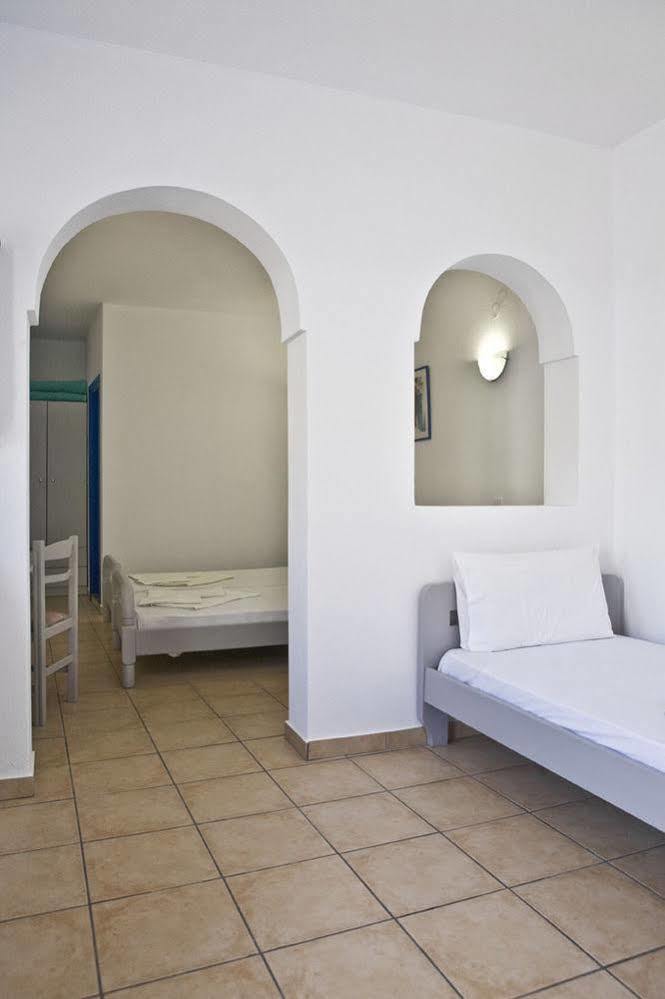 Aeri Apartment Perissa  Bagian luar foto