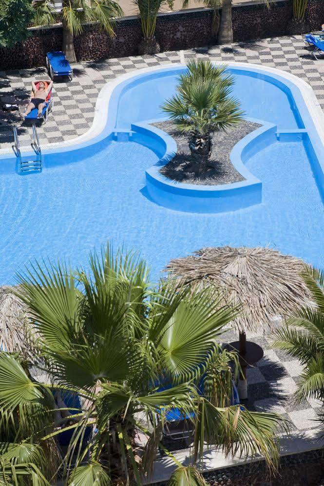Aeri Apartment Perissa  Bagian luar foto